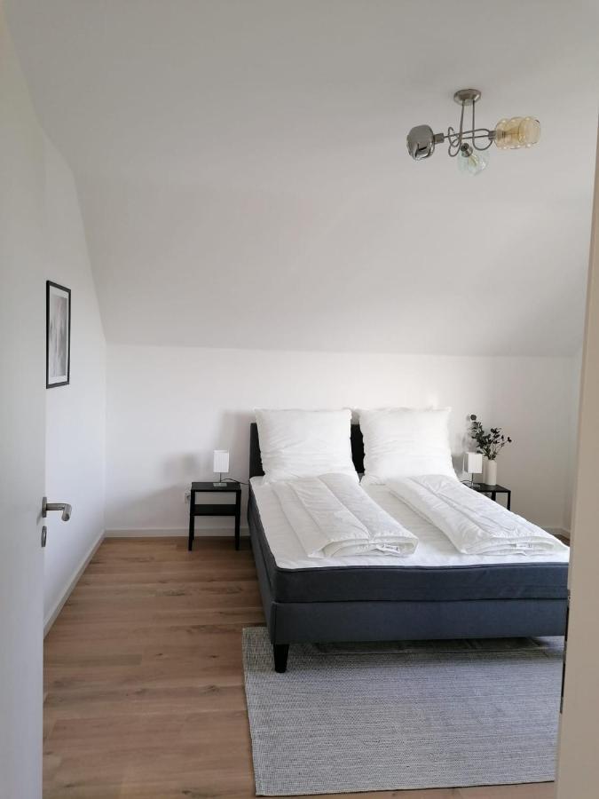 Eifelstern-Schoene Ferienwohnung Mit Balkon Kalenborn-Scheuern ภายนอก รูปภาพ