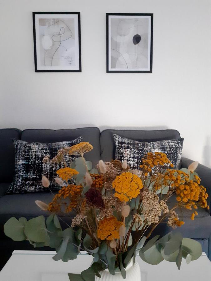 Eifelstern-Schoene Ferienwohnung Mit Balkon Kalenborn-Scheuern ภายนอก รูปภาพ